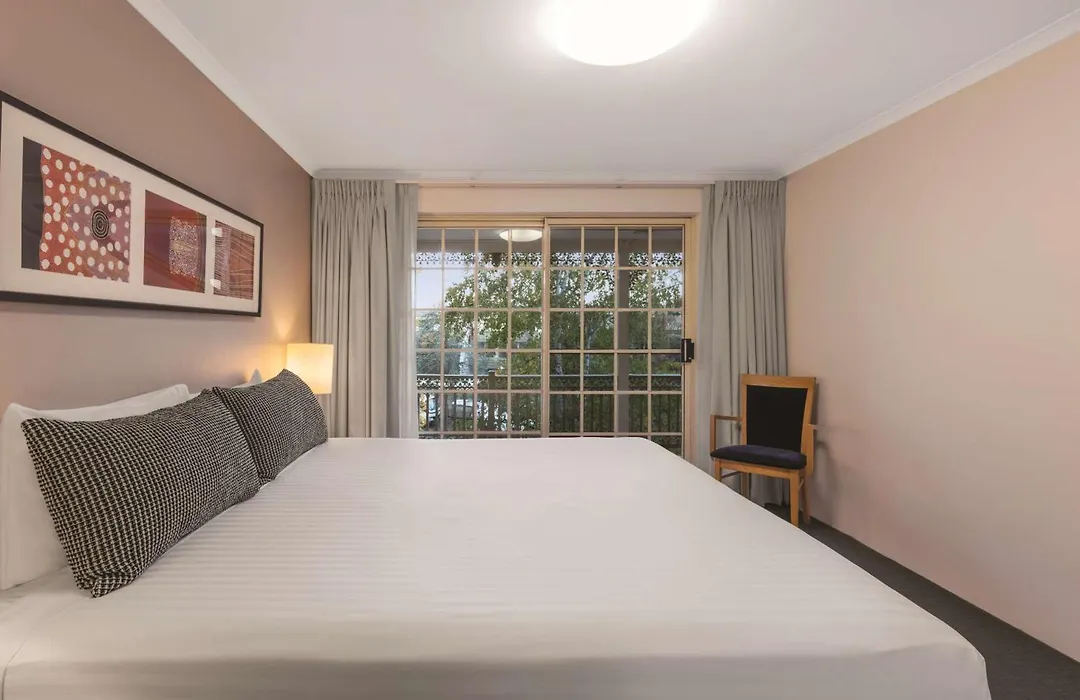 Kingston Gardens Serviced Apartments-1